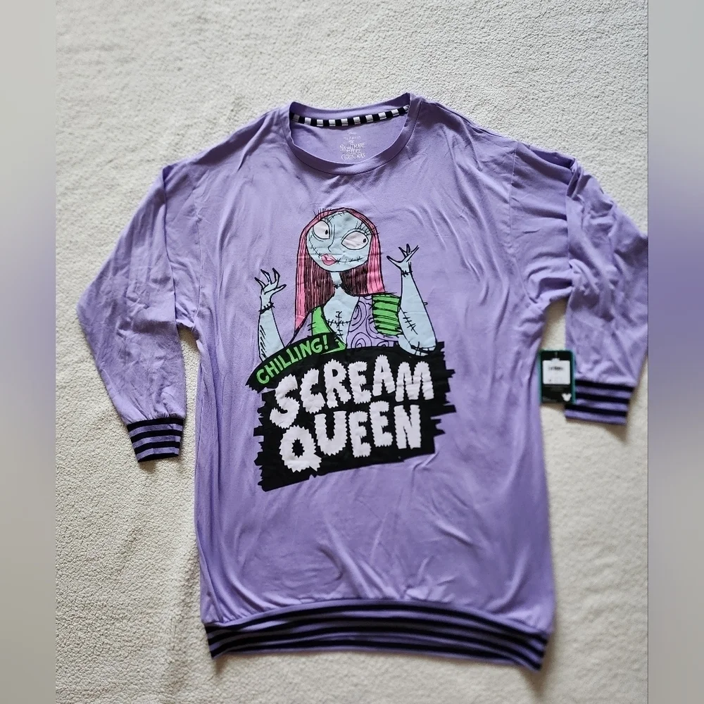 NWT Disney's Nightmare Before Christmas Women's Sleepshirt Sally Scream queen, M